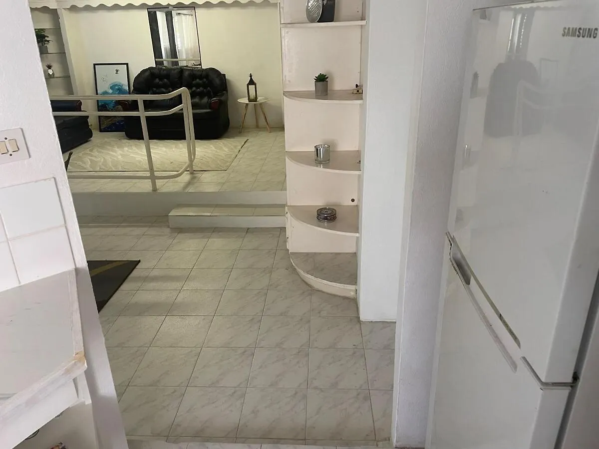 Cozy 2 Bedroom Furnished Apartment, Oistins Ch Ch Christ Church Barbados