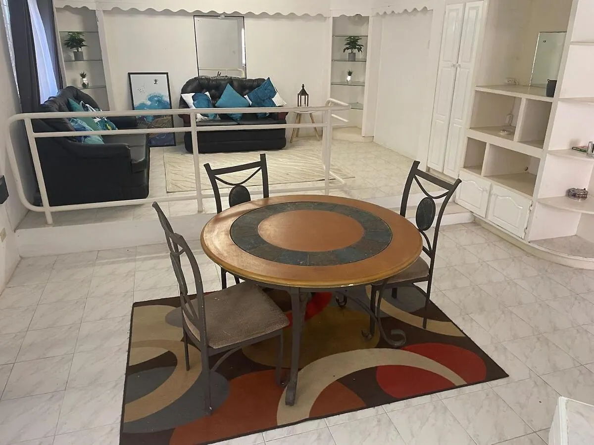 Apartment Cozy 2 Bedroom Furnished Apartment, Oistins Ch Ch Christ Church Barbados