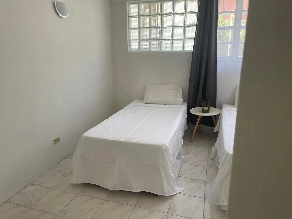 Apartment Cozy 2 Bedroom Furnished Apartment, Oistins Ch Ch Christ Church
